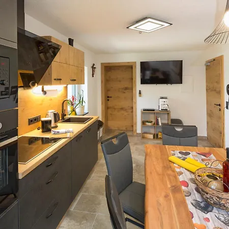 Oberzinnegg Apartment *